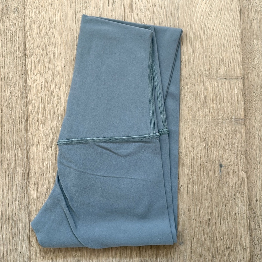 align super high rise 24" aquatic green size 0 lululemon euc